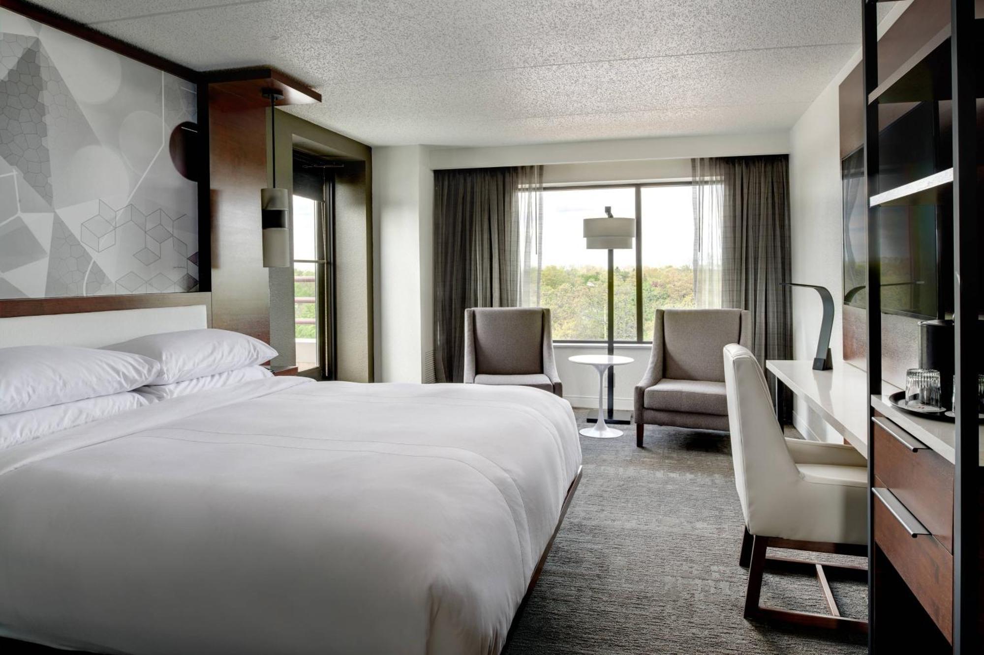 Marriott East Lansing At University Place Exterior foto