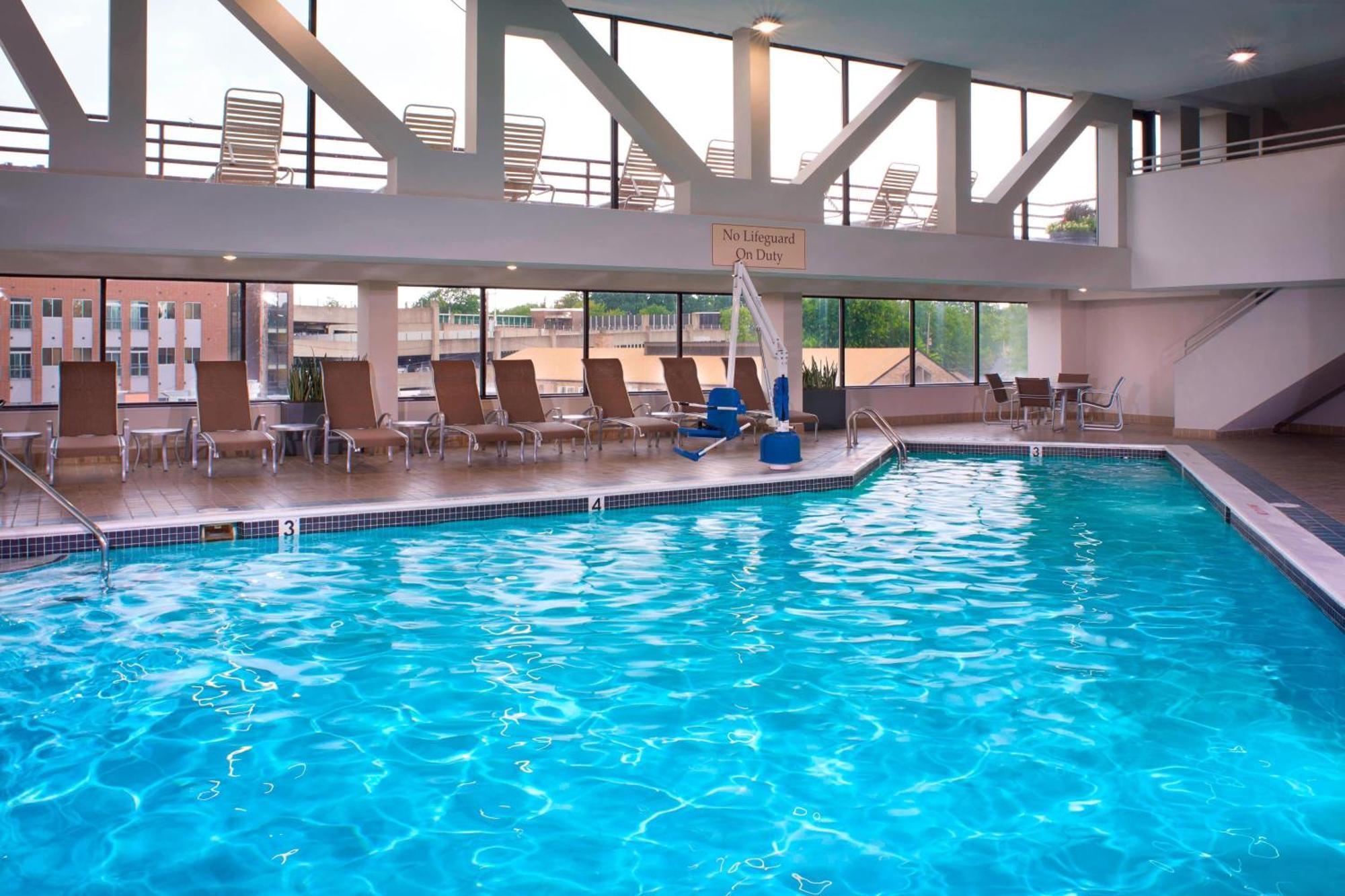 Marriott East Lansing At University Place Exterior foto